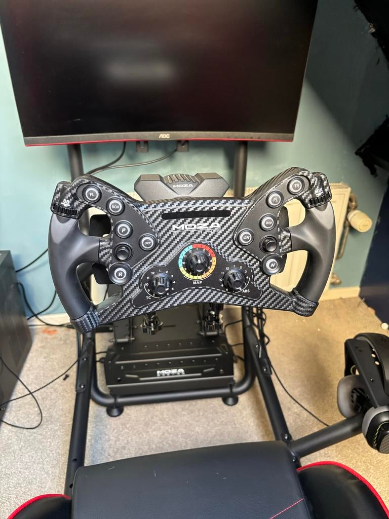 Complete Sim Rig met Moza Racing Stuur en Monitor, Ophalen, Online, 1 speler, Racen en Vliegen