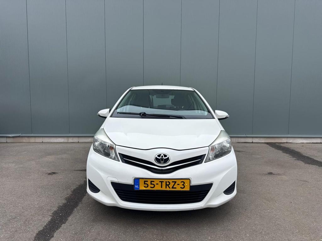Toyota Yaris 1.0 VVT-i Aspiration AIRCO | CAMERA | NAP !, Auto's, Euro 5, 527 kg, 40 €/maand, 750 kg