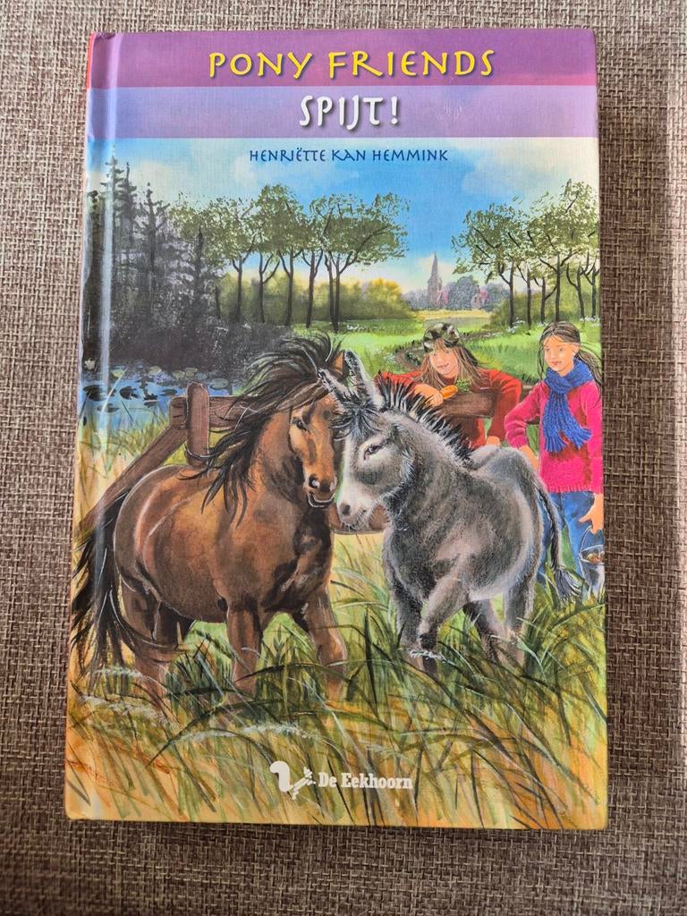 Pony Friends: Spijt! - Henriëtte Kan Hemmink (De Eekhoorn), Boeken, Ophalen of Verzenden, Gelezen, Henriëtte Kan Hemmink, Fictie