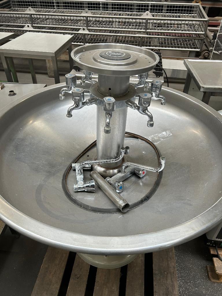 Intersan wasfontein, Ophalen, Gebruikt, Rvs, Kraan