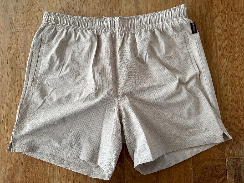 Napapijri (zwem) short XL (nieuw), Beige, Ophalen of Verzenden, Napapijri, Maat 56/58 (XL)