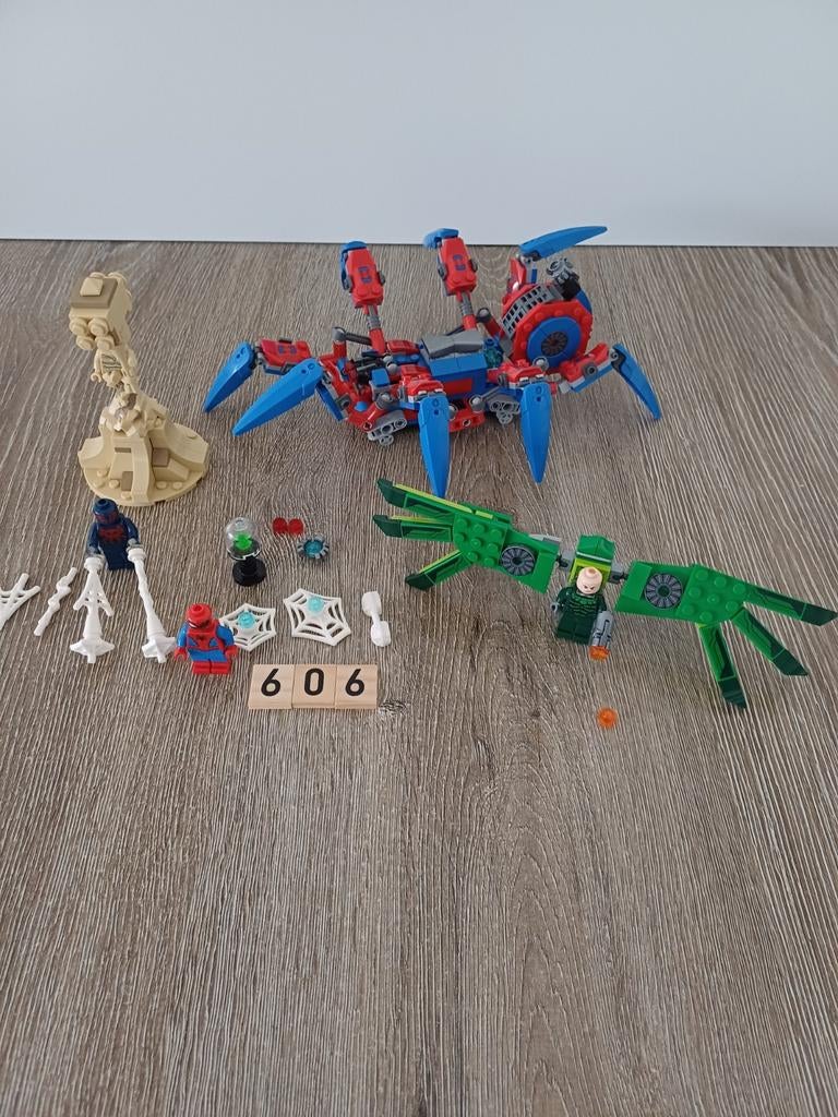 Lego  Marvel Spiderman Spinnenkrabbler 76114, Kinderen en Baby's, Speelgoed | Duplo en Lego, Ophalen of Verzenden