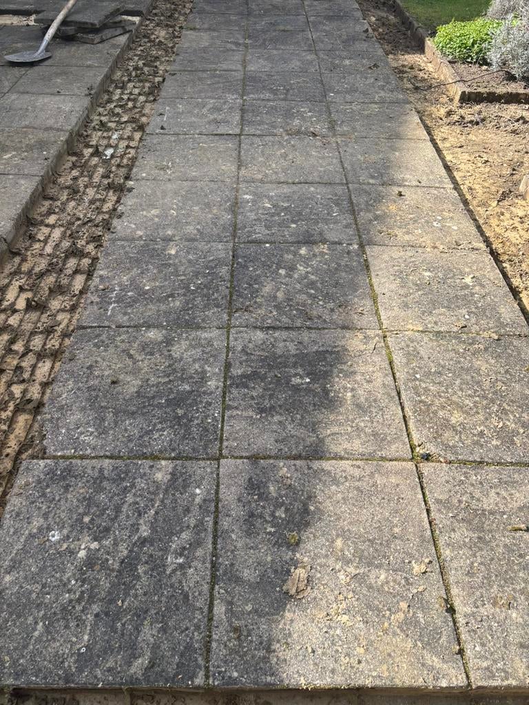 GRATIS terras tegels afhalen 44x44cm 25m2, Ophalen, Zo goed als nieuw, Hout