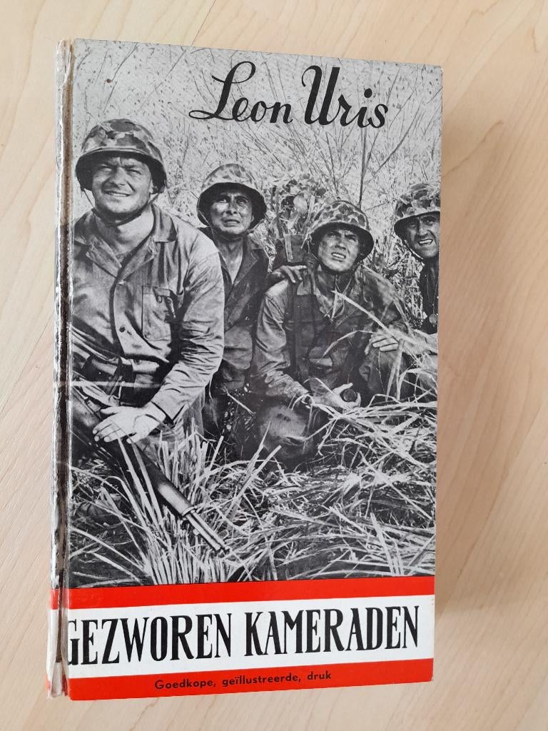 GEZWOREN KAMERADEN Leon Uris, Ophalen of Verzenden, Gelezen