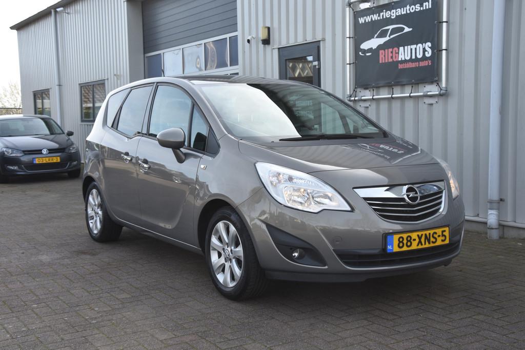 Opel Meriva 1.4 Turbo Cosmo. Hoogzit, Trekhaak, Cruise, Airc, Voorwielaandrijving, Euro 5, Gebruikt, 680 kg