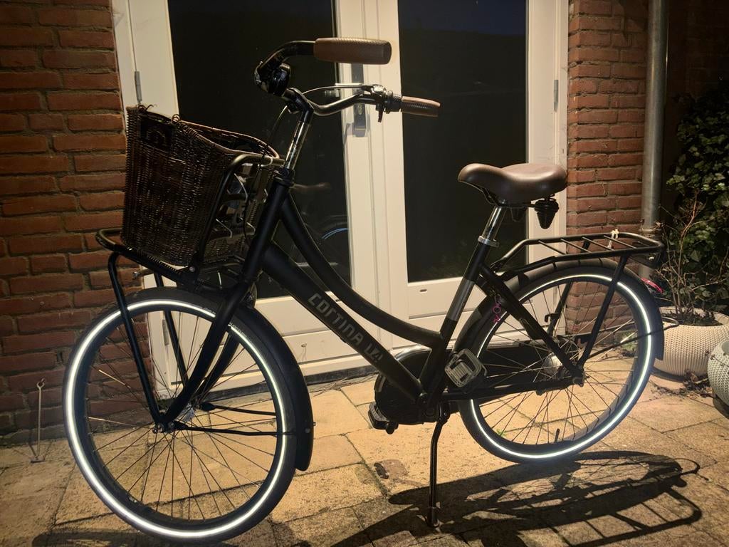 Zwarte Cortina Original fiets 24 inch met mandje, Ophalen of Verzenden, Gebruikt, 24 inch