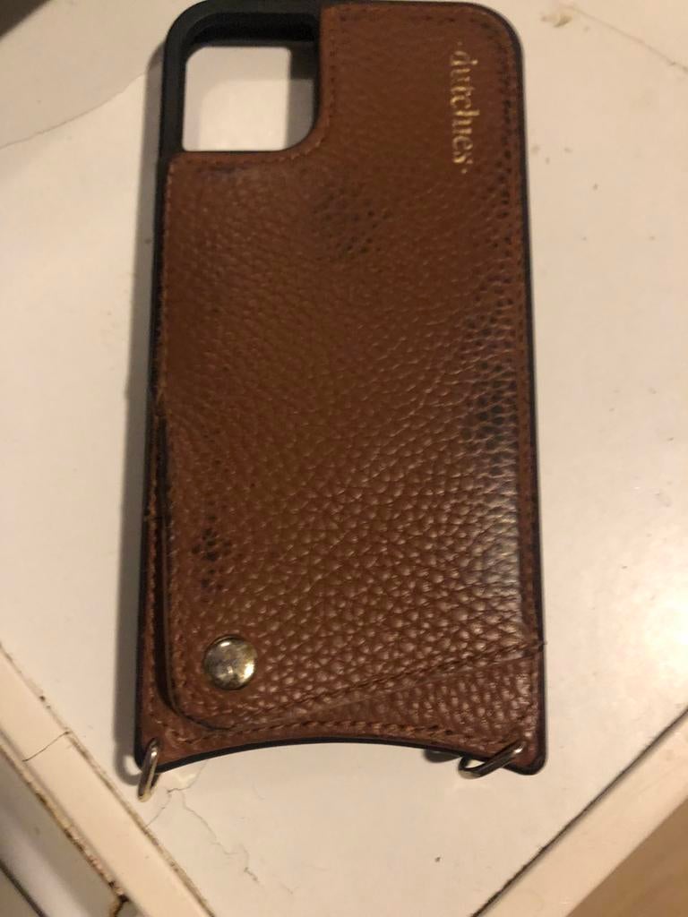 Dutchies iphone 11 plus hoesje, Gebruikt, Frontje of Cover, Bruin, Ophalen of Verzenden