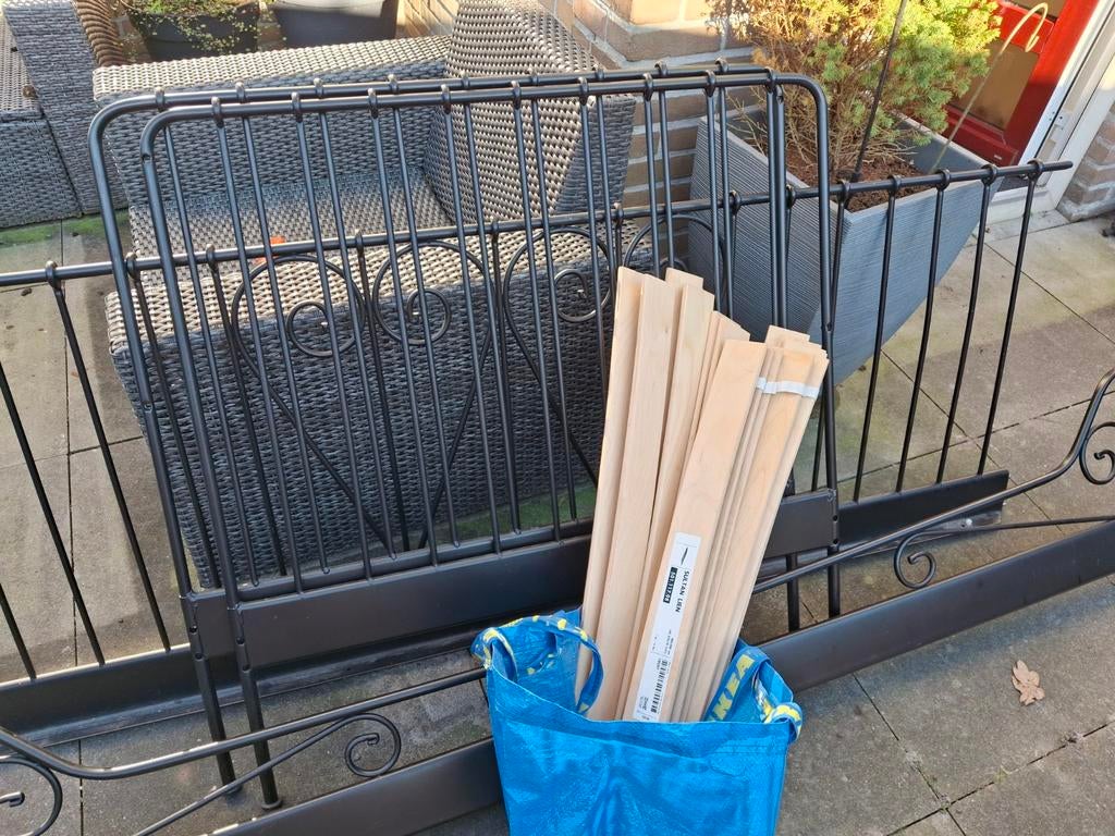 IKEA bedframe met lattenbodem (Sultan Lien), Ophalen, Gebruikt, 90 cm, Eenpersoons