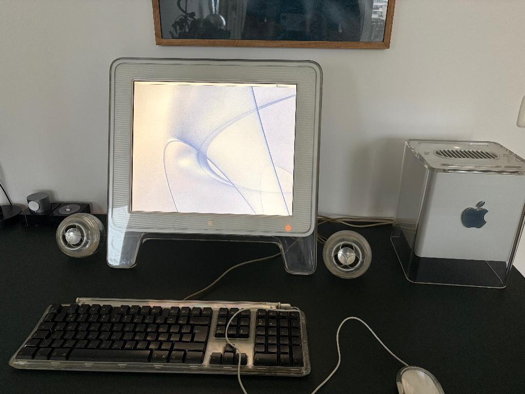 Apple Power Mac G4 Cube Met 15" Studio Display, Minder dan 4 GB, HDD, Minder dan 2 Ghz, 15"