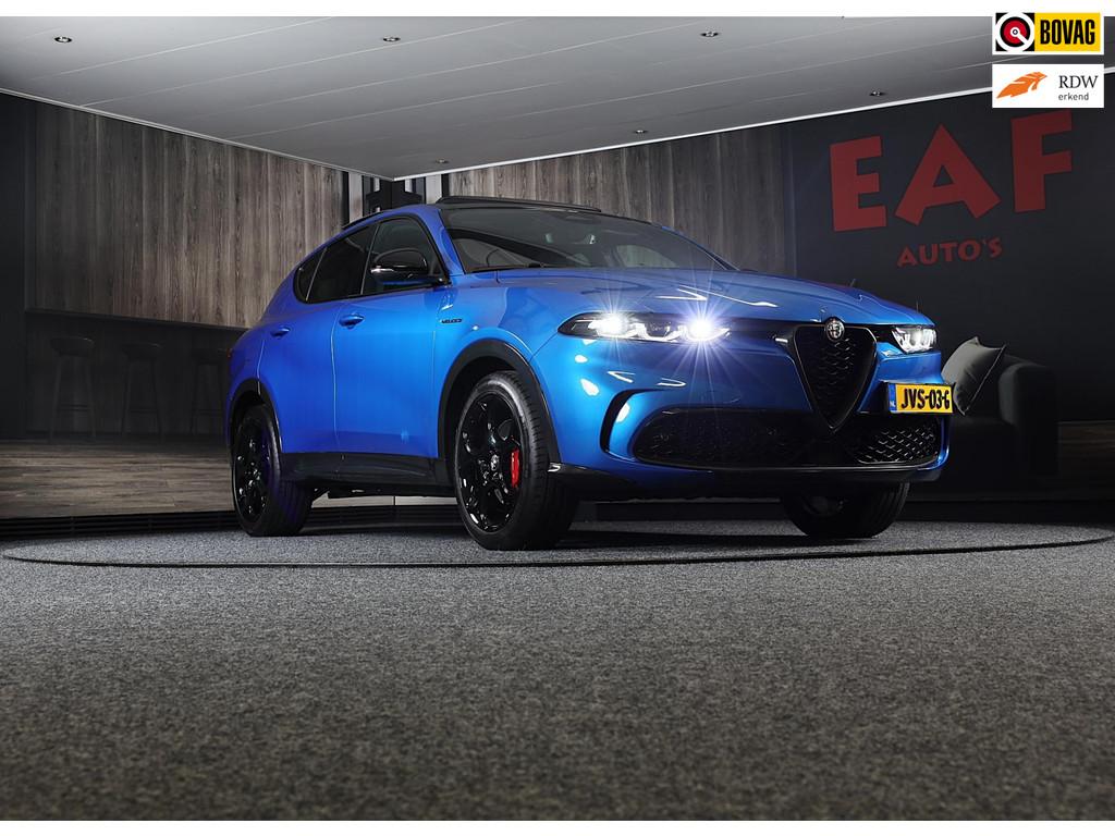 Alfa Romeo TONALE 1.5T Hybrid Veloce / Acc / Lane Assist / L, Gebruikt, 4 cilinders, 700 kg, Leder