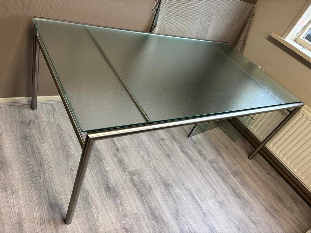 Glazen eettafel met chromen onderstel 180cm lang, Ophalen, Glazen eettafel met chromen onderstel, 50 tot 100 cm, Zo goed als nieuw