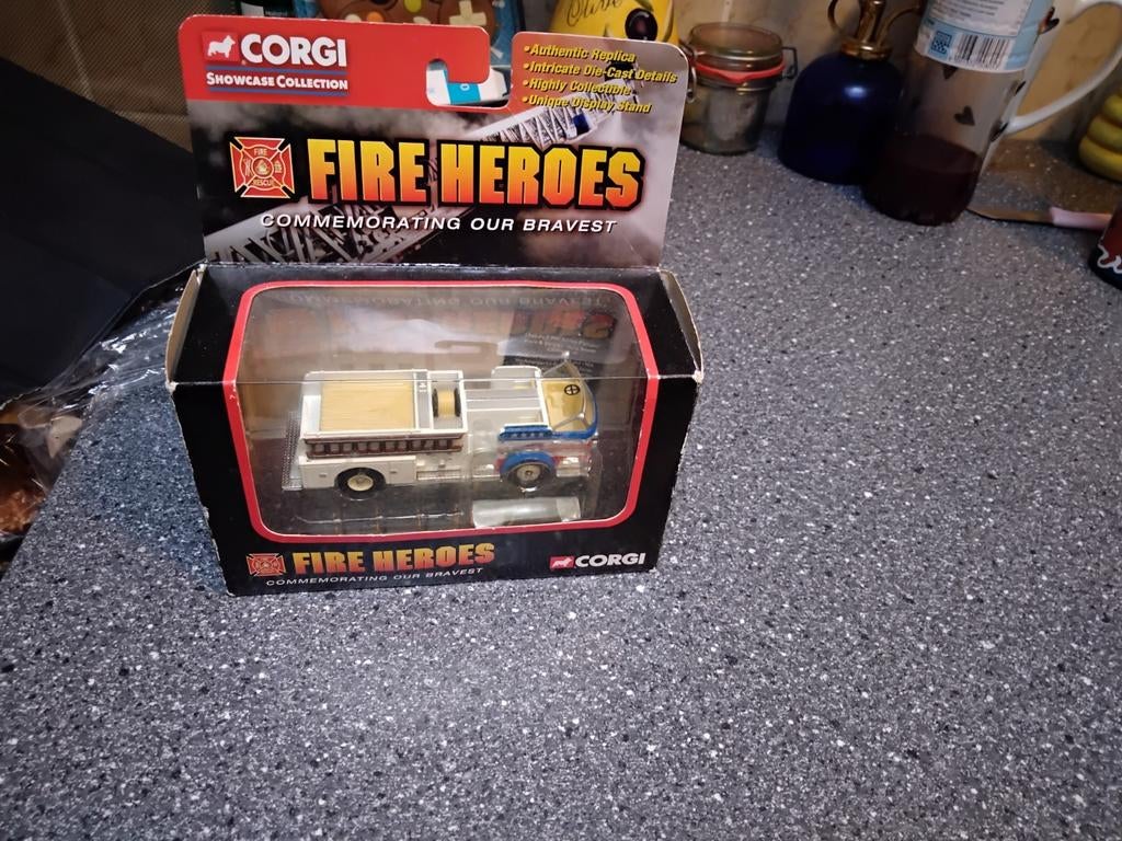 Corgi Fire Heroes Brandweerauto, Ophalen of Verzenden, Nieuw, Film, Beeldje, Replica of Model