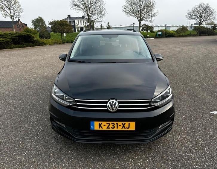 Volkswagen Touran, Auto's, Volkswagen, Voorwielaandrijving, Stof, Zwart, Zwart