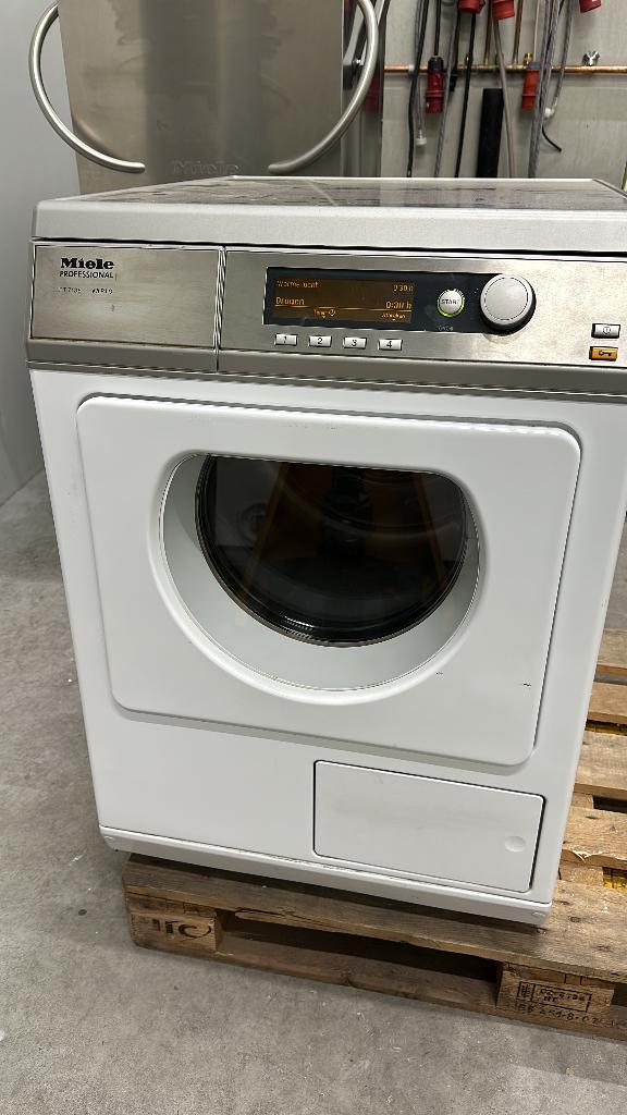 Miele Professional PT7136 luchtafvoer droger, Ophalen, 6 tot 8 kg, Gebruikt, Luchtafvoer