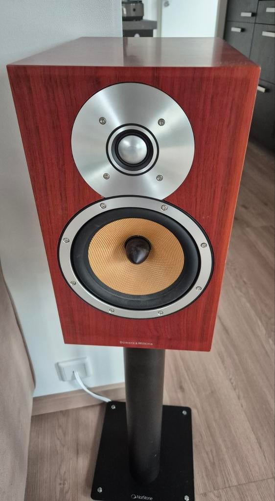 B&W Bowers en wilkens 5.1 / 7.1  NAD reciever  / versterker, Ophalen