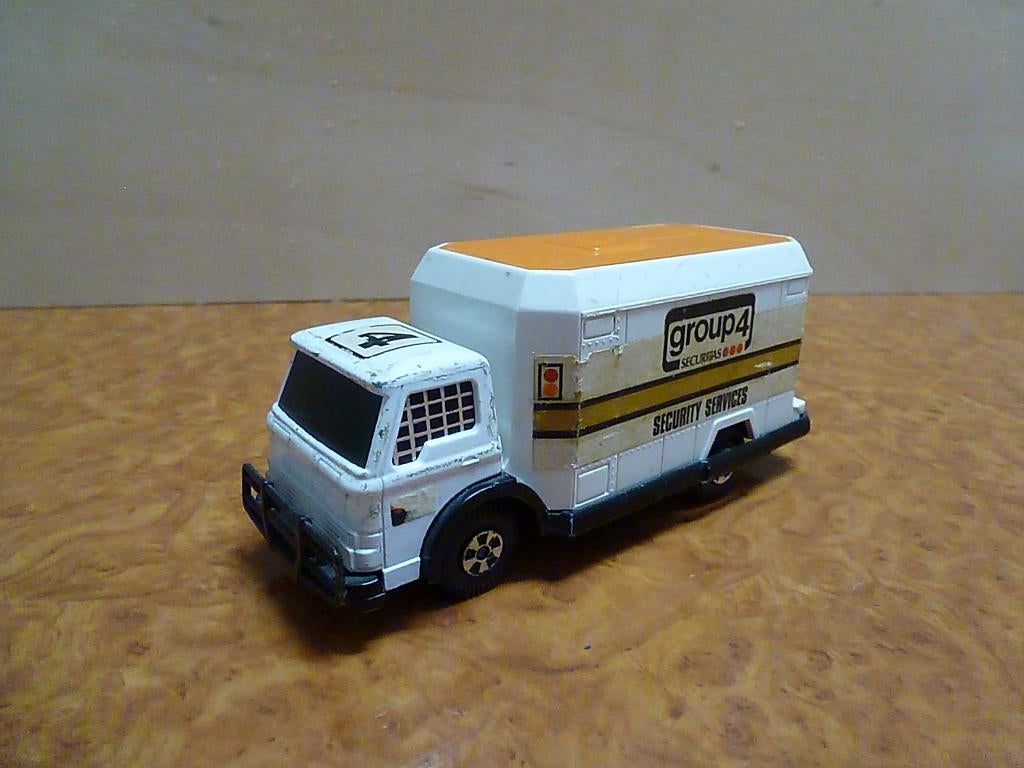 Geldauto, transport, vrachtwagen matchbox super kings auto, Hobby en Vrije tijd, Modelauto's | 1:43, Ophalen of Verzenden, Zo goed als nieuw