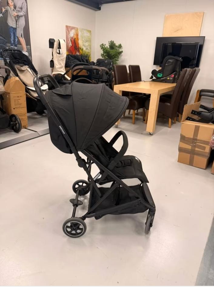 Deryan Easy Buggy - Lichtgewicht - Compact - 7 KG - Zwart -, Ophalen of Verzenden, Zo goed als nieuw, Overige merken