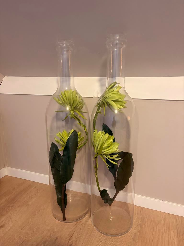 2 Grote Glazen Vazen / Flessen - 100cm, Huis en Inrichting, Woonaccessoires | Vazen, Zo goed als nieuw, Overige kleuren, 75 cm of meer