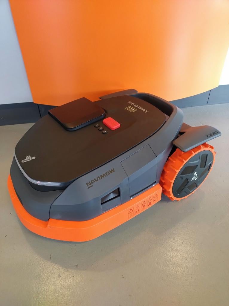 Segway Navimow X330 incl. Garage, Ophalen, Segway Navimow, Bestuurbaar via app, Nieuw