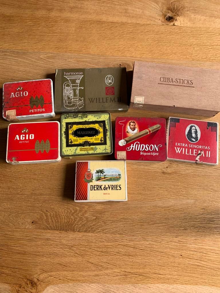 8 oude sigarendoosjes, Ophalen of Verzenden, Gebruikt, Overige typen