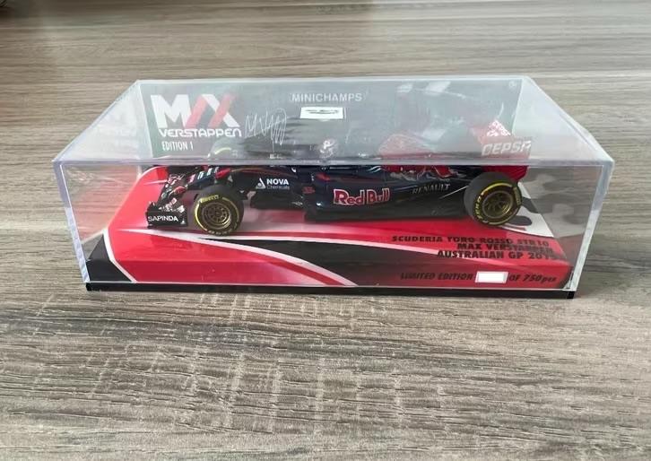 Gezocht: Max Verstappen STR10 - 1:43 schaalmodel Australia, Ophalen of Verzenden, Nieuw, Auto, MiniChamps