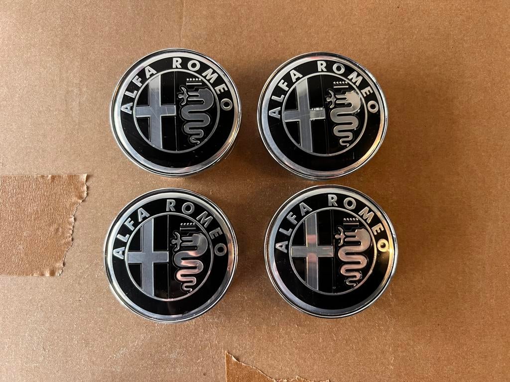NIEUW! Alfa Romeo wiel dopjes center caps wieldoppen, Auto-onderdelen, Alfa, Nieuw, Velgdop, Ophalen of Verzenden