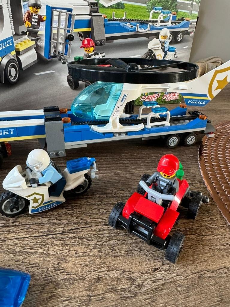 Lego 60244 politie, Ophalen of Verzenden, Zo goed als nieuw, Complete set, Lego