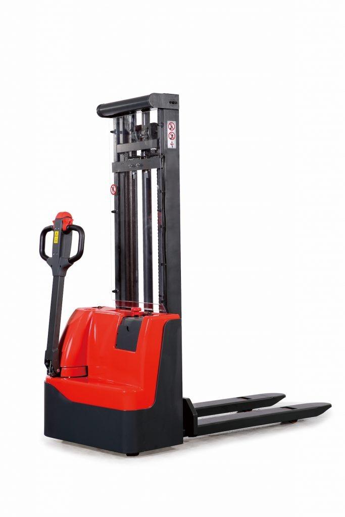 Stapelaar Nieuw 3600mm 1200KG Maand Aktie