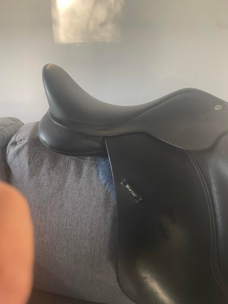 Wintec zadel, Dieren en Toebehoren, Paarden en Pony's | Zadels, Ophalen of Verzenden, Zo goed als nieuw