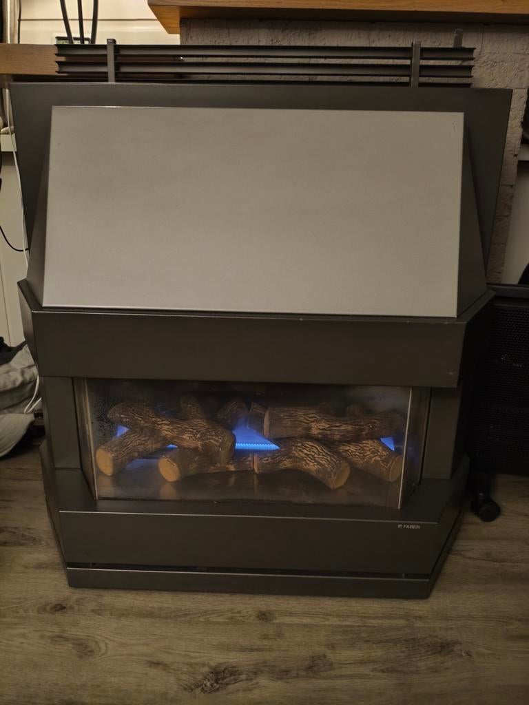 Gaskachel (Faber), 10.8 Kw, Ophalen, Gebruikt, Gas, Vrijstaand