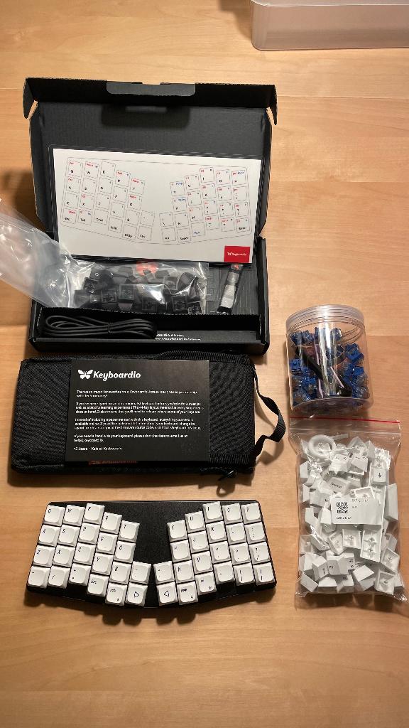 Keyboardio Atreus - Ergonomic Split Mechanical Keyboard, Computers en Software, Toetsenborden, Ophalen of Verzenden, Overige indelingen