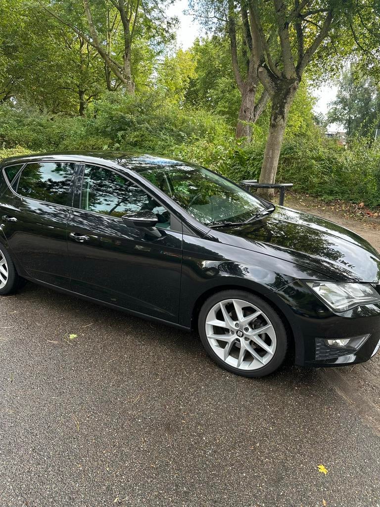 Seat Leon 1.4 Ecotsi 150PK 2016 Zwart NAP, Voorwielaandrijving, 1141 kg, 4 cilinders, Leon