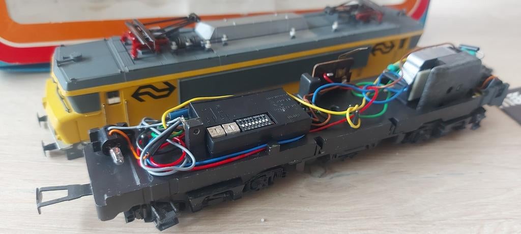 Märklin NS 1631 de Voorburg e-loc dig artnr 3326 in ovp, Wisselstroom, Locomotief, Ophalen of Verzenden, Märklin