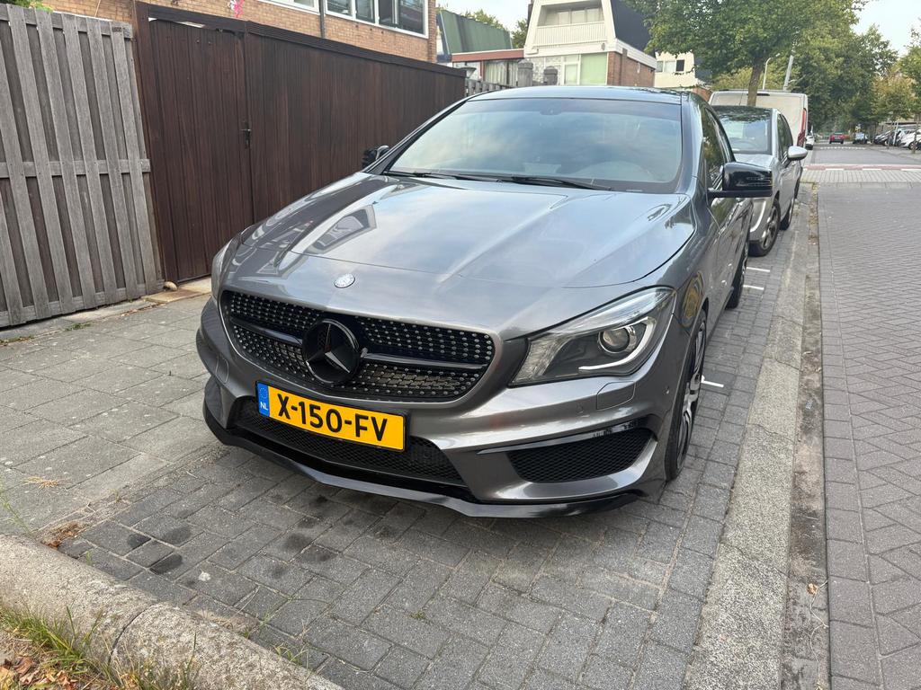 Mercedes-Benz CLA 250 2.0 155KW 7G-DCT (aut) 2013 Grijs, CLA, 1380 kg, 74 €/maand, Zwart