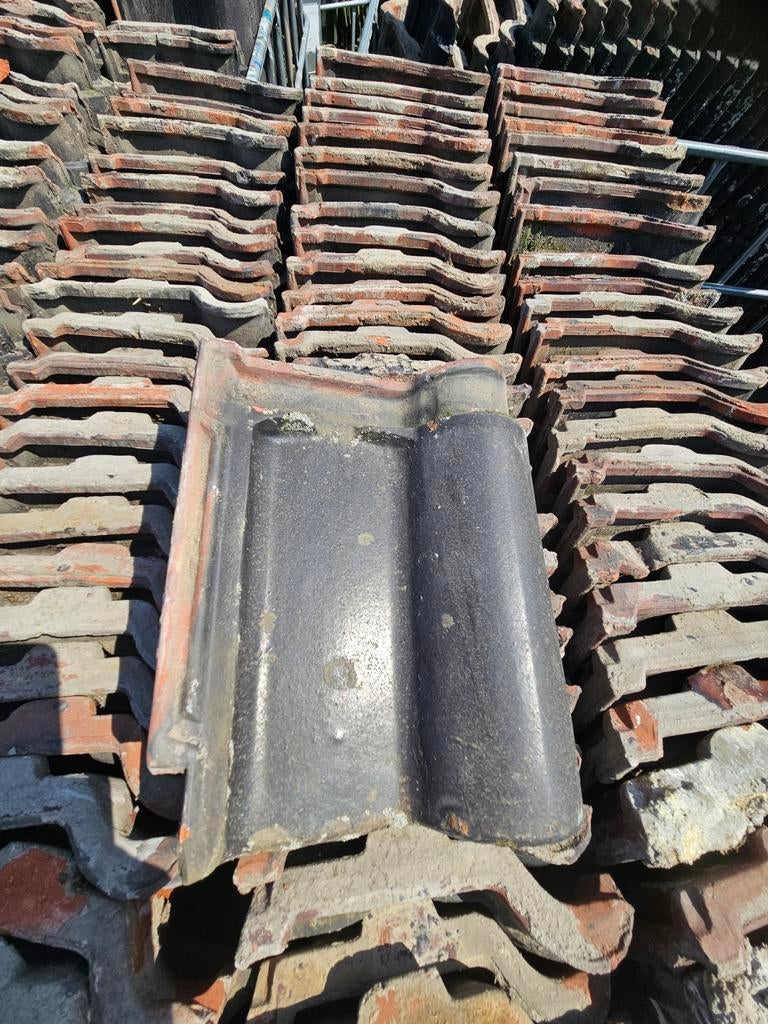 ca 2150 st klein romaans, Gebruikt, Steen of Klei, Zwart, Ophalen of Verzenden