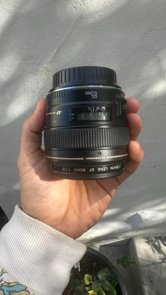 Canon 85mm F1.8 Lens - Geweldige Staat!, Audio, Tv en Foto, Fotografie | Lenzen en Objectieven, Ophalen of Verzenden, Zo goed als nieuw