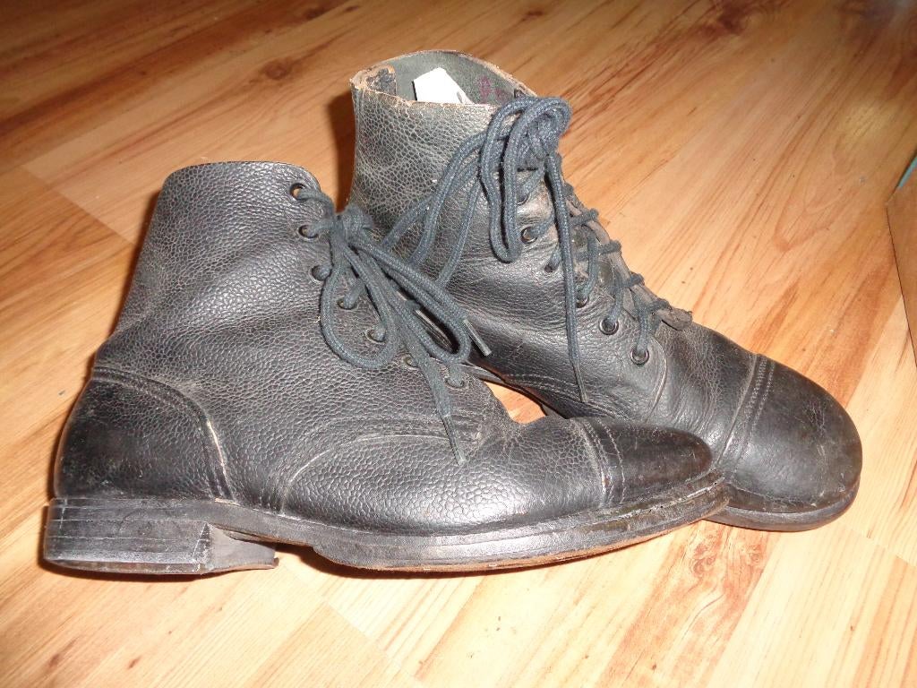 Schoenen NL leger na oorlogs MvO soldaat paar 2, Verzenden, Landmacht, Nederland, Kleding of Schoenen