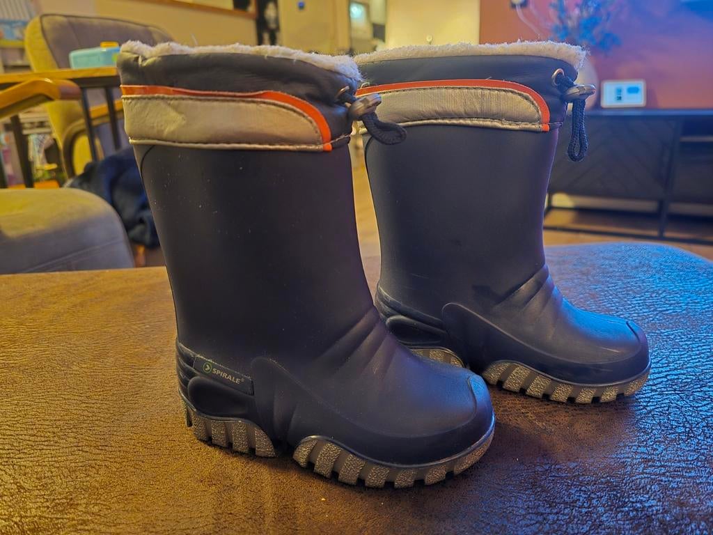 Spirale snowboots maat 24 - zo goed als nieuw!, Ophalen of Verzenden, Zo goed als nieuw, Laarzen