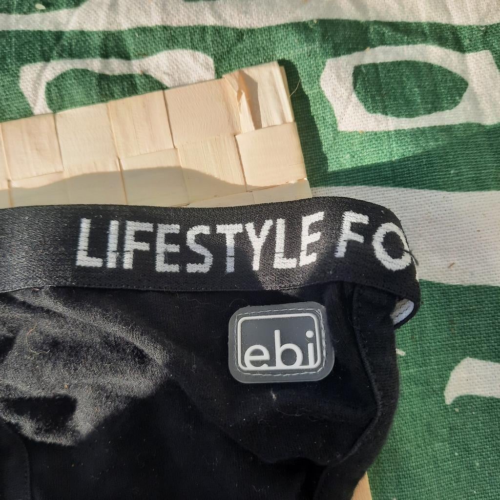 Te koop 2 honden ( loopsheid) broekjes  als nieuw, Ophalen of Verzenden, Zo goed als nieuw, Hondenjas