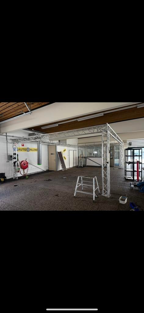 Truss, Ophalen, Zo goed als nieuw, Overige typen, Minder dan 2 meter