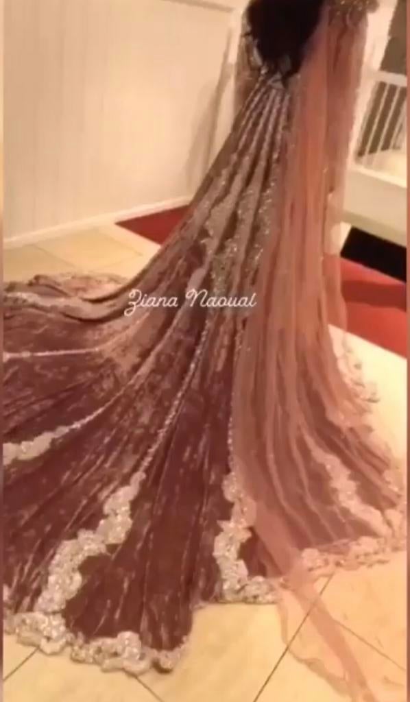 Lebsa takshita takchita ziana bruids jurk, Ophalen, Zo goed als nieuw, Overige typen