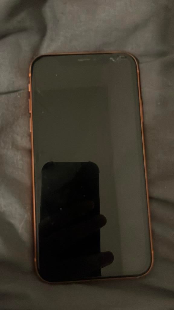 Iphone kapot xr, 80 %, Gebruikt, IPhone XR, Ophalen of Verzenden
