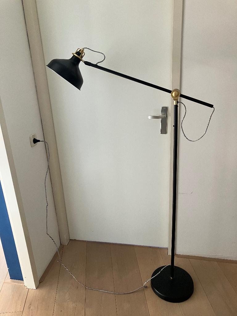 Ranarp leeslamp, Ophalen, Gebruikt, Metaal, 100 tot 150 cm