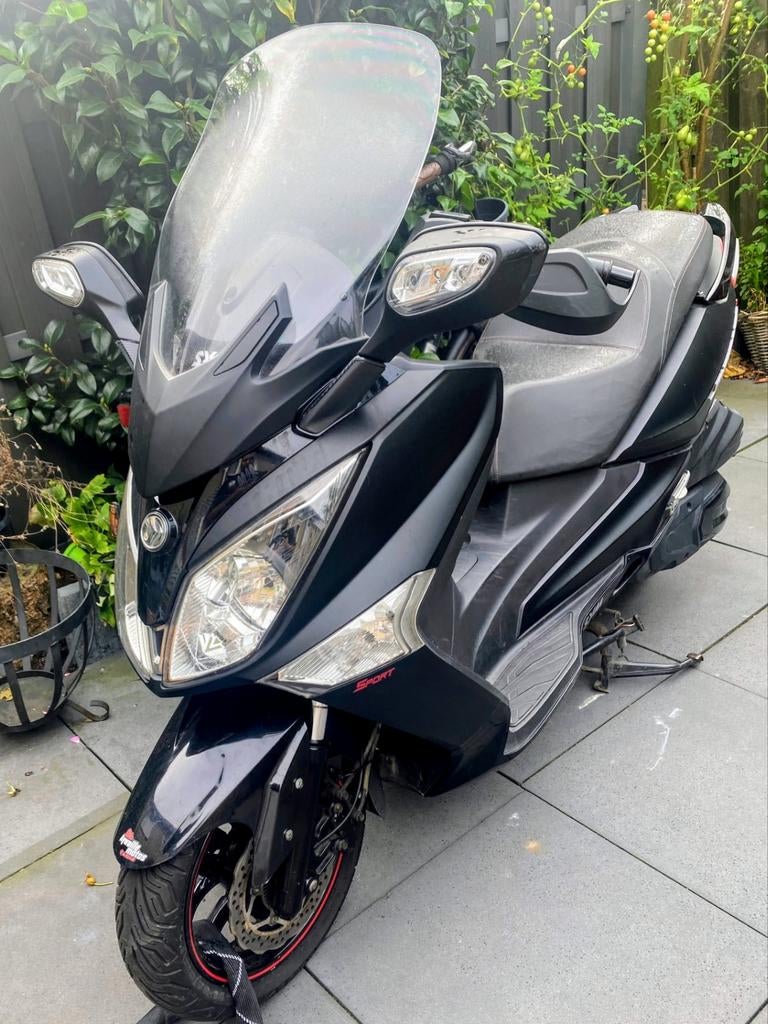 Sym Joymax 300i Abs sport motorscooter, zo goed als nieuw, Ophalen of Verzenden, Zo goed als nieuw, Benzine, Overige modellen