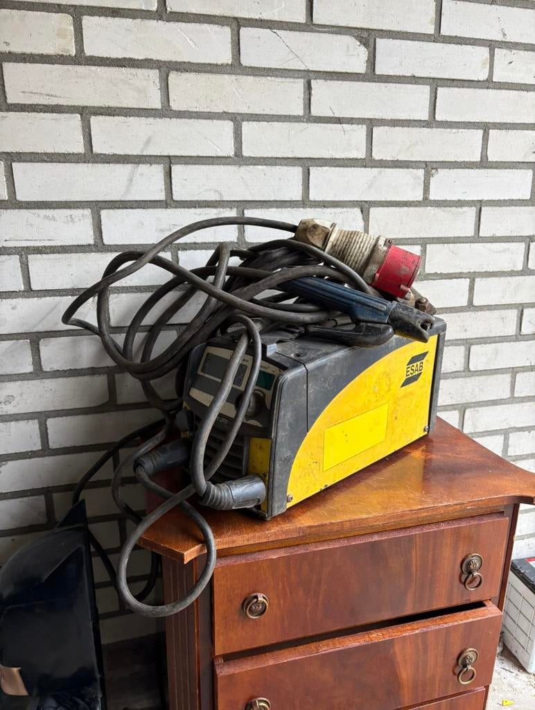 Goedwerkende ESAB lasapparaat op krachtstroom, Ophalen of Verzenden, Gebruikt, 250 ampère of meer, Overige typen