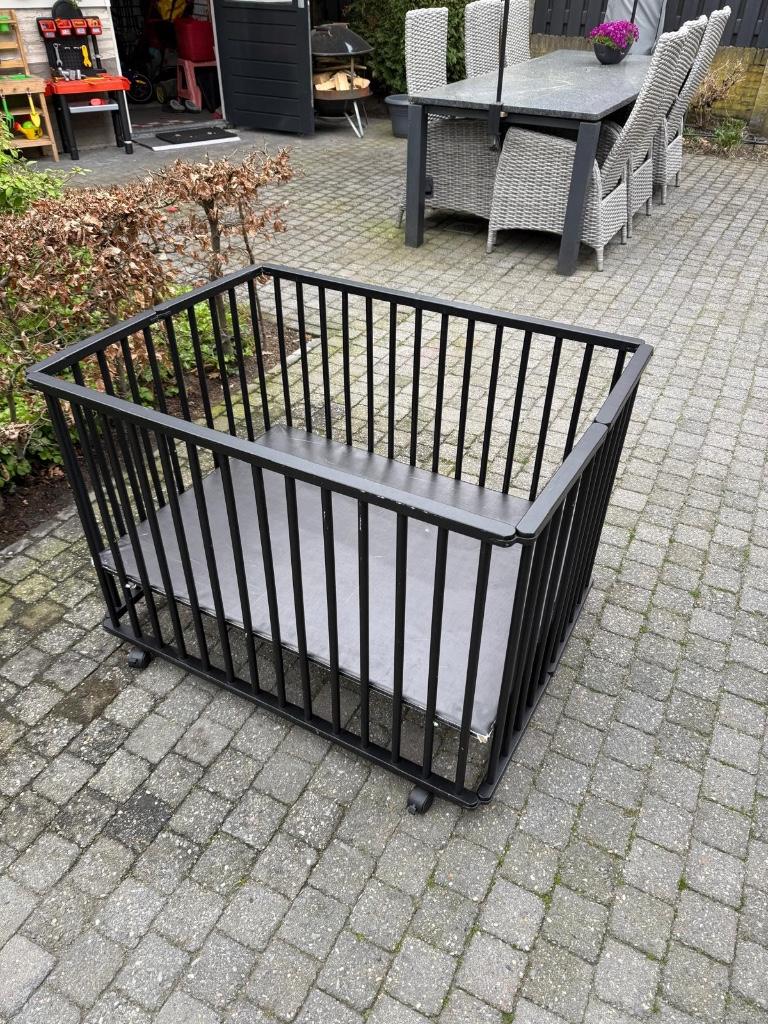 Kinder box inklapbaar, Ophalen, Gebruikt, Rechthoekig, In hoogte verstelbaar