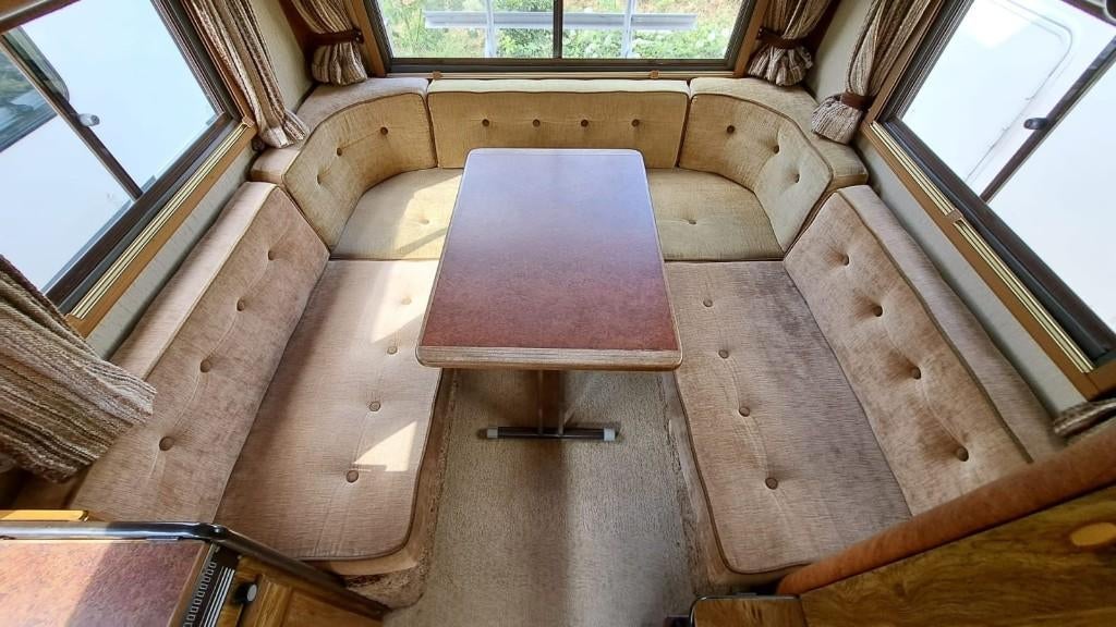 Luxe 1982 Mercedes Hymer S550 bel vrij, cruise control, lpg, Caravans en Kamperen, Campers, Integraal, Chemisch toilet, Afzuigkap