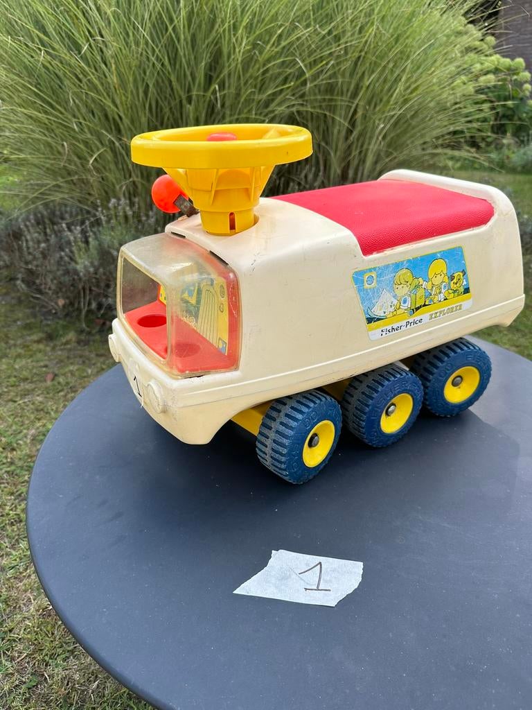 Mooie degelijke Fisher Price Explorer 980 loopauto., Kinderen en Baby's, Ophalen, Gebruikt, Duw- of Trekspeelgoed
