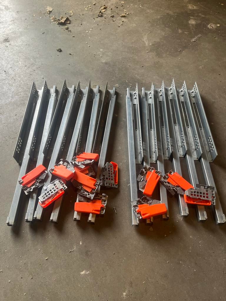 6x Blum ladegeleiders - Made in Austria, Huis en Inrichting, Kasten | Ladekasten, Ophalen, Gebruikt, Metaal