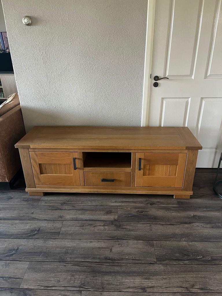 Mooi eikenhouten tv-meubel met opbergruimte, Gebruikt, 150 tot 200 cm, Eikenhout, Ophalen of Verzenden